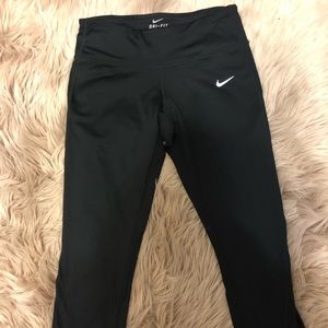 Nike Dri Fit Crop Legging
